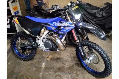 YAMAHA YZ250