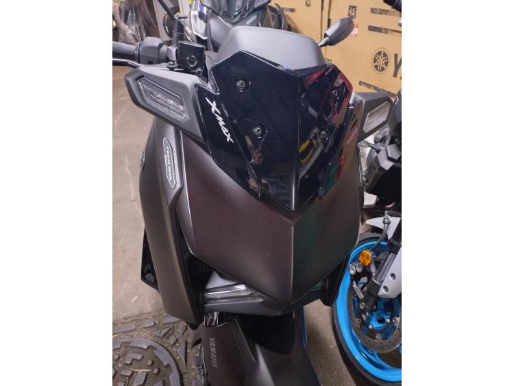 YAMAHA XMAX 300 Tech Max