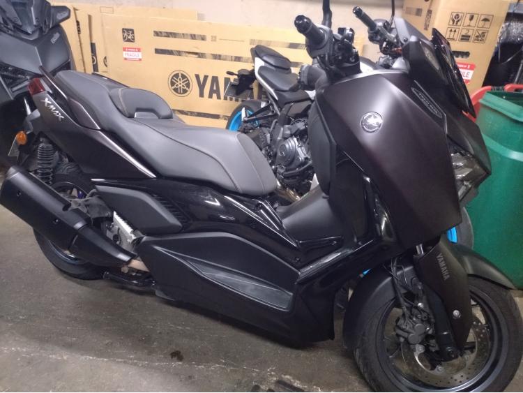 YAMAHA XMAX 300 Tech Max